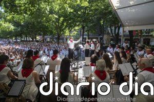 La plaza de San José vuelve a ser escenario este domingo para el Alarde de Txistularis