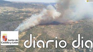La "rápida respuesta" del Infocal permite estabilizar el incendio de El Barraco (Ávila) tras una reproducción