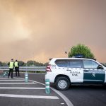 La Sierra Oeste de Madrid mira al viento con el incendio en su punto "álgido" y todavía lejos de ser controlado