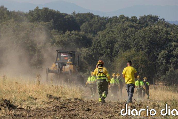 La situación evoluciona "favorablemente" en Brieva (Segovia), con 420 personas evacuadas a otros pueblos