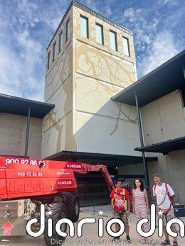 La torre del Recinto Ferial de la Diputación de Salamanca contará con un mural 'One Health' que se finlizará este mes