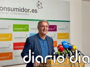 La UCE eleva a Bustinduy el "modelo Oviedo" de libre acceso con comida y bebida a conciertos