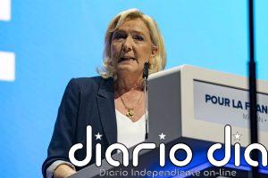 Le Pen anuncia que será candidata en las elecciones presidenciales de 2027 tras la rebaja de su condena