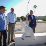 Localizan la estatua de Curro tras ser arrancada en la Puerta de la Barqueta de Sevilla
