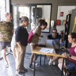 Los desalojados por el incendio de Vall d'Uixó son trasladados a Onda, Nules, Segorbe y Moncofa
