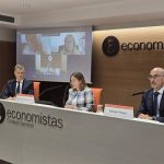 Los economistas estiman que la economía española crecerá un 2,4% en 2026, pese al repunte de la inflación