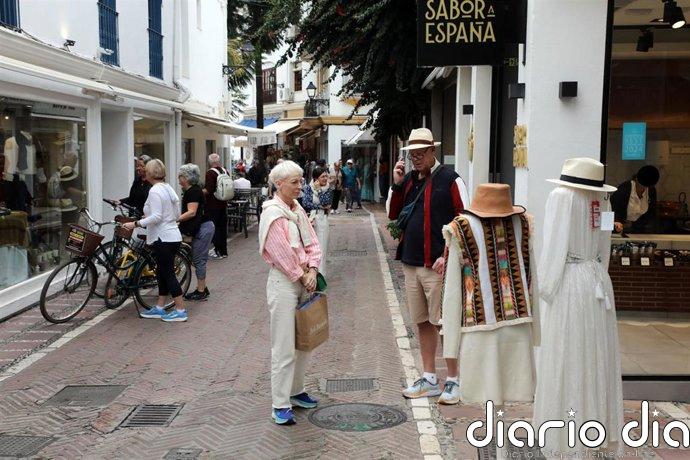 Los españoles gastarán 1.389 euros de media en las vacaciones de verano, un 3,6% más que en 2025, según Oney