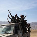 Los hutíes imponen un bloqueo naval contra Arabia Saudí en respuesta al continuo "asedio" de Riad