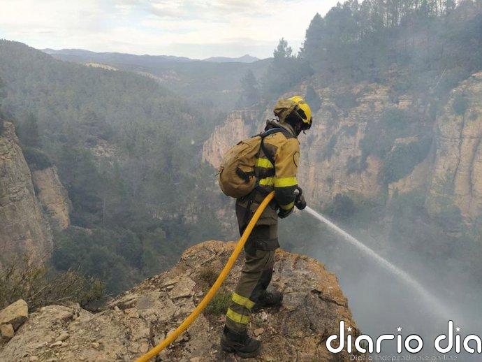 Los incendios forestales de Jánovas, Castanesa y La Fueva se estabilizan y sigue activo el de Peña Montañesa