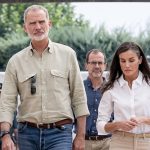 Los Reyes Felipe y Letizia visitan a los afectados por los incendios y les trasladan todo su apoyo y cariño