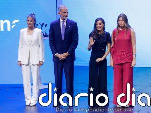 Los reyes y sus hijas presiden la ceremonia de entrega de los premios Princesa de Girona 2026