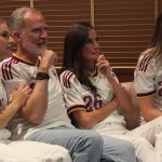 Los reyes y sus hijas vibran con la selección