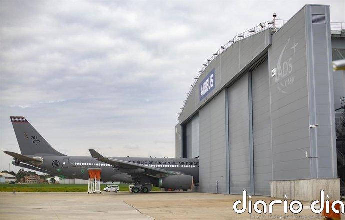 Los sindicatos marchan en Getafe para protestar contra "los recortes" de Airbus, con unos 4.000 trabajadores