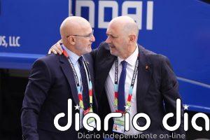 Louzán: "De la Fuente es el mejor entrenador del mundo, y el mejor de la historia de España"