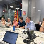 Luesia (Zaragoza) se salva de las llamas y preocupa el "viento loco" de un incendio que suma 14.000 hectáreas