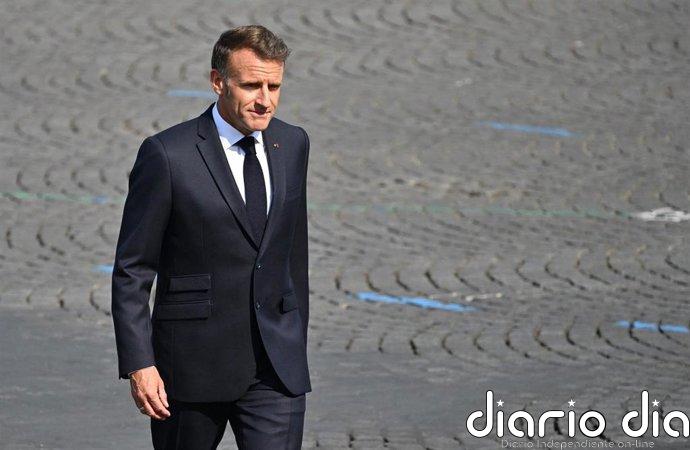 Macron indica que el incendio en Landas está "bajo control" pero el de Gironda "sigue muy virulento"