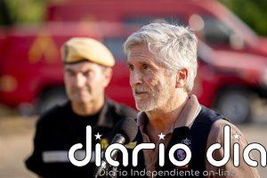 Marlaska contacta con Vivas para informarle de los refuerzos desplegados en Ceuta ante la crisis migratoria