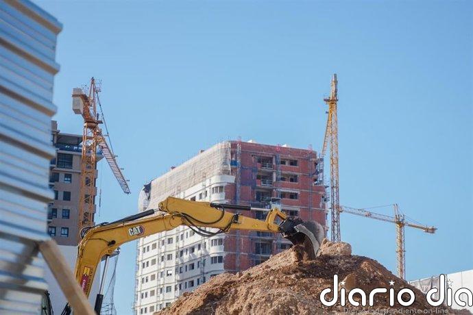 Más de 2.500 licencias concedidas para construir viviendas en València en el último año