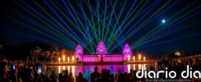 Más de 4.000 personas inauguran Siam Night 2026, la propuesta de ocio nocturno que continuará hasta agosto en Tenerife