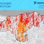 Más de 5.000 rayos en Cantabria en un domingo de tormentas
