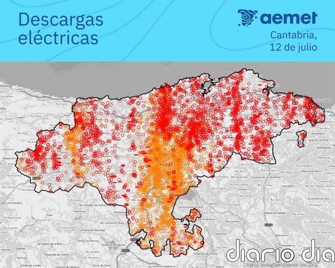 Más de 5.000 rayos en Cantabria en un domingo de tormentas