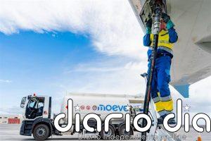 Moeve y DHL Express descarbonizan la logística aérea en Barajas con un 'mega' acuerdo de suministro de SAF