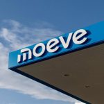 Moeve y Naturgy duplican descuentos en los repostajes para sus clientes de cara al verano