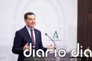 Moreno sitúa a Gavira (Vox) como vicepresidente segundo, mantiene a su núcleo duro y crea consejerías de IA y Vivienda
