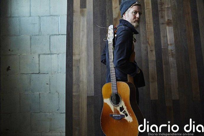 Muere a los 56 años el cantante irlandés y ganador de un Oscar Glen Hansard tras sufrir un accidente de moto