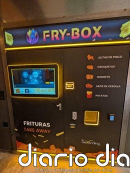 Nace 'Meeting Point Espolón' en Logroño que incluye una máquina de fritos calientes al momento Máquina de fritos calientes al momento que incluye Meeting Point Espolón