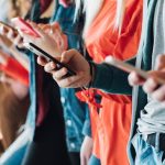 Ni el estrés ni el mal humor: el impulso de conectarse explica el uso problemático de Internet