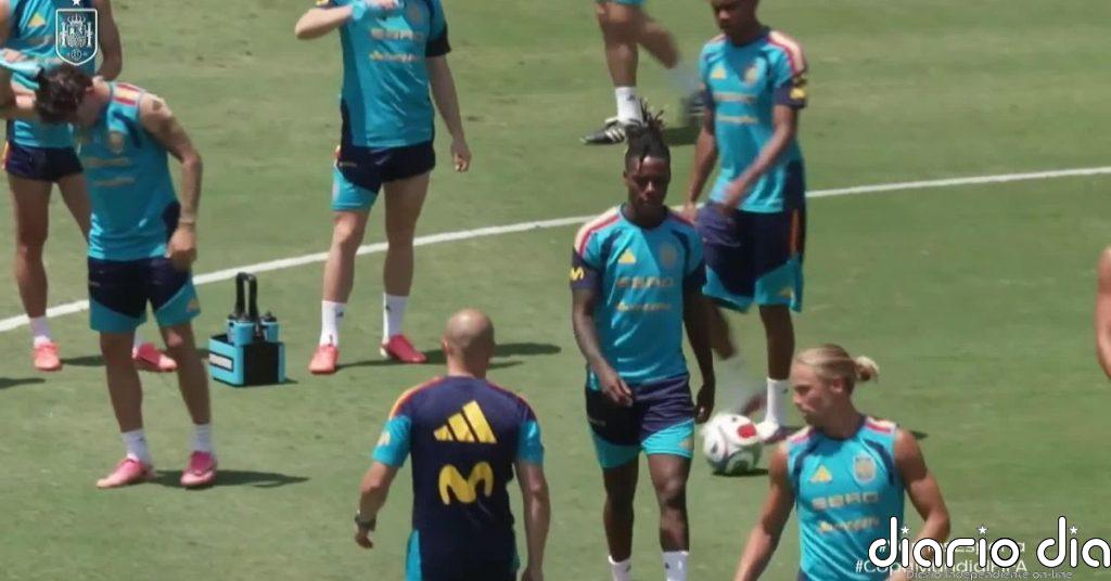 Nico Williams vuelve a entrenar con la selección española de fútbol para el Mundial