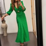 Nuria Roca se despide de 'El Hormiguero' con el vestido más cómodo y que mejor sienta en tono vibrante