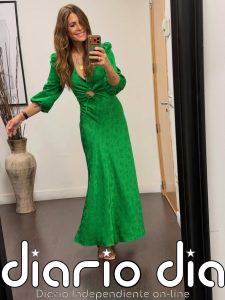 Nuria Roca se despide de 'El Hormiguero' con el vestido más cómodo y que mejor sienta en tono vibrante
