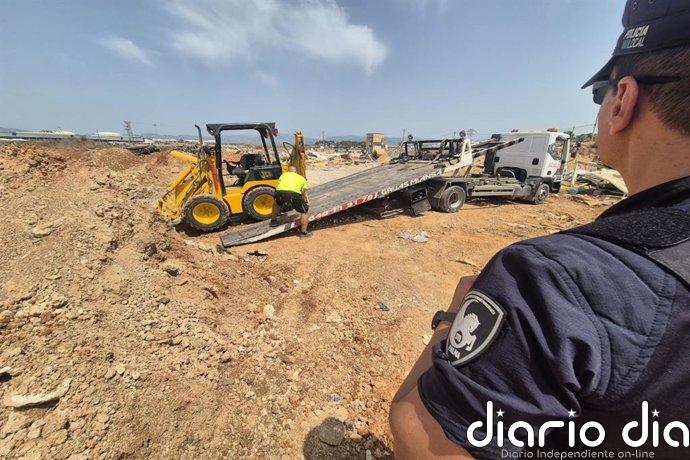 Obras ilegales en Son Banya: paralizan la apertura de nuevos caminos en terrenos públicos del interior del poblado