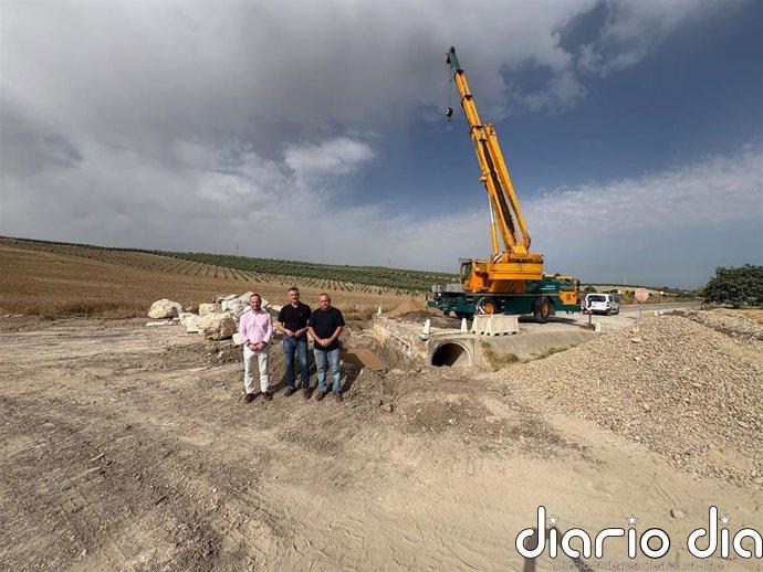Obras por valor de dos millones de euros para mejorar la carretera entre Mengíbar y Cazalilla (Jaén)