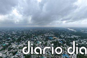 ONG piden ayuda para los refugiados rohingyas afectados por el monzón en el gran campamento de Cox's Bazar (Bangladesh)