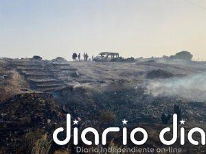 Organizaciones reclaman reubicar a las 300 personas afectadas por el incendio en el asentamiento de Palos (Huelva)