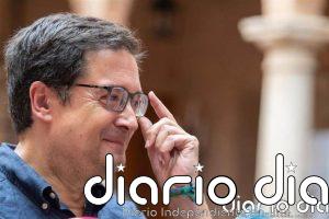 Óscar López se batirá con Ayuso en 2027 tras no conseguir su rival en primarias los avales mínimos