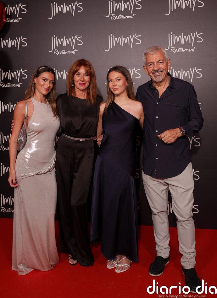 Patricia Santamarina, mujer de Carlos Sobera, celebra su cumpleaños con sus hijas y numerosos famosos en una gran fiesta