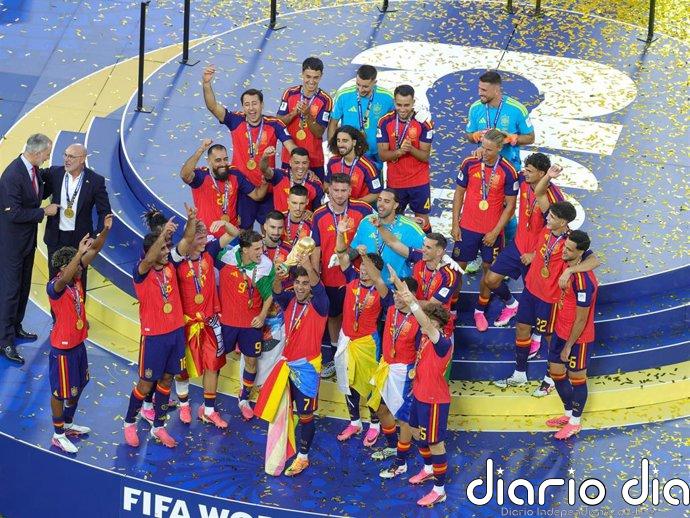 Pedro Sánchez felicita a una "enorme" selección española: "Gracias, equipo"