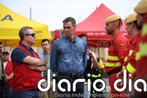 Pedro Sánchez y García-Page visitan las zonas afectadas por el incendio de La Mierla (Guadalajara)
