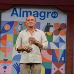 Pepe Viyuela recibe el Premio Corral con una oda al teatro: "En tiempos de exterminio, nos lleva a vivir con dignidad"