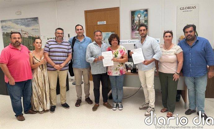 PP de Sevilla declara formalmente tránsfuga a la concejala no adscrita de Huévar de cara a la próxima moción de censura