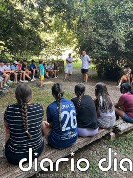 Profesionales del SAS de Granada participan en un campamento para niños andaluces con diabetes