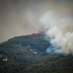 Protecció Civil levanta parcialmente el confinamiento por el incendio de Sentmenat (Barcelona)
