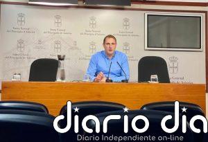 Pumares alerta de que la renuncia al ancho europeo "lastrará" la competitividad industrial de Asturias y de sus puertos