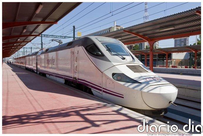 Recuperada progresivamente la circulación de trenes entre Aznalcázar-Pilas y Carrión tras un incendio próximo