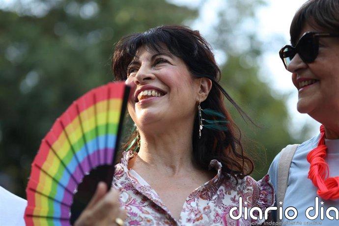 Redondo acusa al PP y a Vox en el Orgullo de ir "en tándem para recortar derechos" y aboga por "saltos hacia adelante"