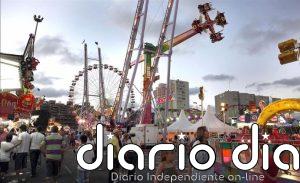 Rescatadas varias personas atrapadas en una atracción de las ferias de Santander a 15 metros de altura